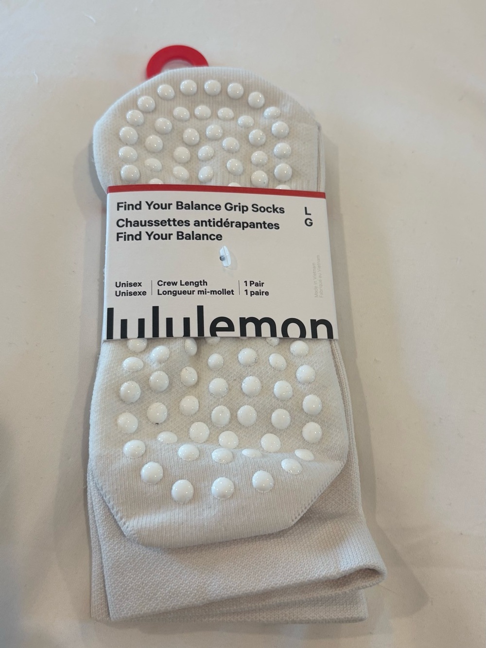 NWT Lululemon Find Your Balance Grip Socks Neutral White LG Crew Pilates Yoga